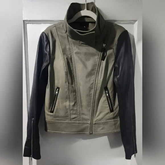 🌷Mackage Women's Andra Moto Canvas Leather Jacket🌷 Like NEW size:S - Picture 3 of 9